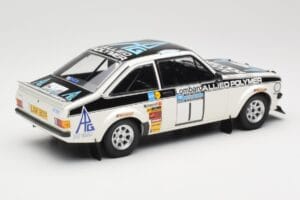 Ford Escort Mk2 RS 1800 #1 T. Mäkinen / H. Liddon Allied Polymer Group Winners Lombard RAC Rally 1975 Minichamps 1:18 1557587 — immagine 2 di 6