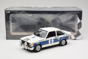 Ford Escort Mk2 RS 1800 #6 B. Waldegård / H-T. Thorszelius Ford Motor Co Winners Acropolis Rally 1977 Minichamps 1:18 1557787 — immagine 6 di 6