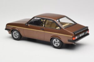 Ford Escort Mk2 RS 2000 Brown Metallic MCG 1:18 MCG18530 Pressofusione — immagine 5 di 6