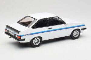 Ford Escort Mk2 RS 2000 Bianco MCG 1:18 MCG18439 Pressofusione — immagine 2 di 6