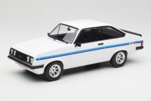 Ford Escort Mk2 RS 2000 Bianco MCG 1:18 MCG18439 Pressofusione