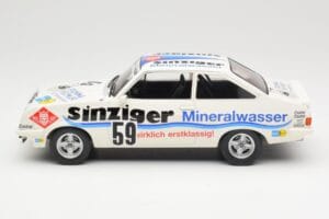 Ford Escort Mk2 RS2000 #59 H. Heyer / A. Hahne / K. Ludwig 24 Hours Nürburgring 1982 MCG 1:18 MCG18438R Pressofusione — immagine 3 di 6
