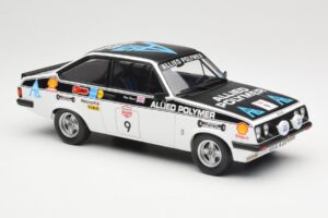 Ford Escort Mk2 RS2000 #9 R. Clark / S. Porter Tour of Britain 1976 MCG 1:18 MCG18437R Pressofusione — immagine 4 di 6