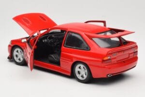 Ford Escort Mk5 RS Cosworth Rosso UT Models 1:18 180082102 Pressofusione — immagine 5 di 8