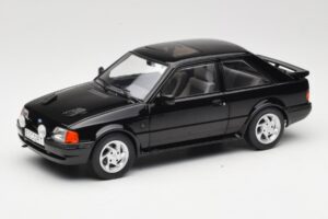 Ford Escort Mk4 RS Turbo S2 Nero MCG 1:18 MCG18546 Pressofusione