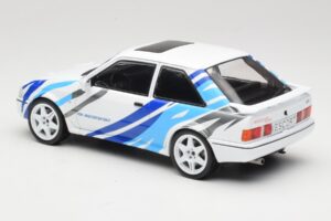 Ford Escort Mk4 RS Turbo S2 Bianco Con Decorazioni MCG 1:18 MCG18547R Pressofusione — immagine 5 di 6