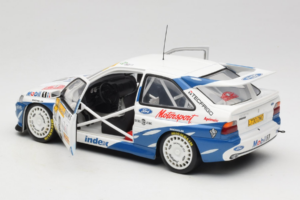 Ford Escort RS Cosworth Mobil 1 #6 F. Delecour / D. Grataloup Rally Monte Carlo Winner 1994 UT Models 1:18 180948106 Pressofu — immagine 5 di 8