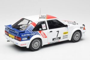 Ford Escort RS Turbo #7 Lotto Haspengouw Rally 1985 MCG 1:18 MCG18421 Pressofusione — immagine 2 di 6