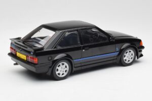 Ford Escort RS Turbo Auto Privata Principessa Diana Nero MCG 1:18 MCG18420 Pressofusione — immagine 2 di 6