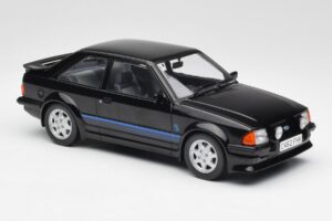 Ford Escort RS Turbo Auto Privata Principessa Diana Nero MCG 1:18 MCG18420 Pressofusione — immagine 4 di 6