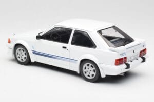 Ford Escort RS Turbo Bianco MCG 1:18 MCG18419 Pressofusione — immagine 5 di 6