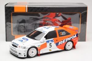 Ford Escort WRC #5 C. Sainz / L. Moya Winner Acropolis Rally 1997 IXO 1:18 18RMC172A Pressofusione — immagine 6 di 6