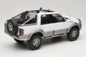 Ford Expedition Himalaya White AUTOart 1:18 72781 Pressofusione — immagine 3 di 8