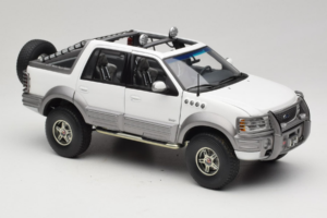 Ford Expedition Himalaya White AUTOart 1:18 72781 Pressofusione — immagine 6 di 8