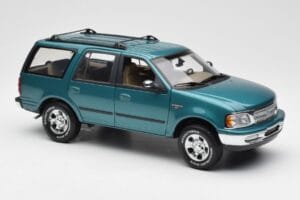 Ford Expedition XLT Verde Metallizzato UT Models 1:18 22717 Pressofusione — immagine 6 di 8