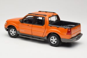 Ford Explorer Sport Trac Arancione Maisto 1:18 536891G Pressofusione — immagine 7 di 8