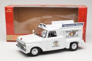 Ford F-100 Good Humor Ice Cream Sun Star 1:18 1288 Pressofusione — immagine 8 di 8