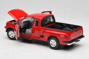 Ford F-150 Flareside SuperCab Rosso Mira 1:18 6217 Pressofusione — immagine 5 di 8