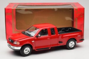 Ford F-150 Flareside SuperCab Rosso Mira 1:18 6217 Pressofusione — immagine 8 di 8