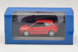 Ford Fiesta Mk5 2-Door Rosso Minichamps 1:43 FIESTA004 Pressofusione — immagine 4 di 4