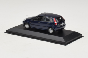 Ford Fiesta Mk5 4-Door Blu Scuro Minichamps 1:43 FIESTA001 Pressofusione — immagine 3 di 4