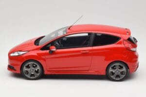 Ford Fiesta ST Mk7 Race Red Otto 1:18 OT1087 Resina — immagine 3 di 6