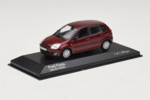 Ford Fiesta Mk5 Rosso Metallizzato Minichamps 1:43 400081101 Pressofusione — immagine 2 di 4