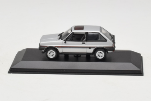 Ford Fiesta XR2 Argento Minichamps 1:43 400085160 Pressofusione