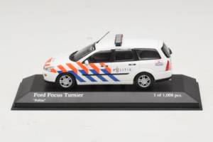 Ford Focus Turnier Politie Minichamps 1:43 430087092 Pressofusione