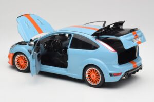 Ford Focus RS LM Classic Edition Gulf 1968 Ford GT40 Tribute Minichamps 1:18 100080068 Pressofusione — immagine 5 di 8