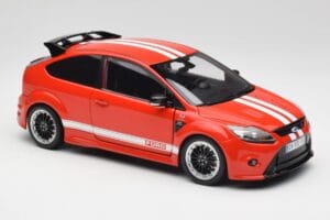 Ford Focus RS LM Classic Edition Race Red 1967 Ford Mk IV Tribute Minichamps 1:18 100080067 Pressofusione — immagine 6 di 8