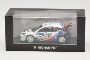 Ford Focus RS WRC #7 M. Martin / M. Park Winner Rally Catalunya 2004 Minichamps 1:43 400048497 Pressofusione — immagine 4 di 4