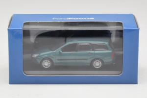 Ford Focus Mk1 Turnier Verde Minichamps 1:43 FOCUS003 Pressofusione — immagine 5 di 5
