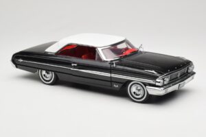 Ford Galaxie 500 Nero Sun Star 1:18 1442 Pressofusione — immagine 6 di 8