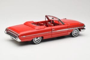 Ford Galaxie 500 Cabriolet Rosso Sun Star 1:18 1420 Pressofusione — immagine 3 di 8