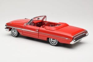Ford Galaxie 500 Cabriolet Rosso Sun Star 1:18 1420 Pressofusione — immagine 7 di 8