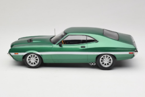 Ford Gran Torino Sport Green Metallic IXO 1:18 18CMC264 Pressofusione — immagine 3 di 6