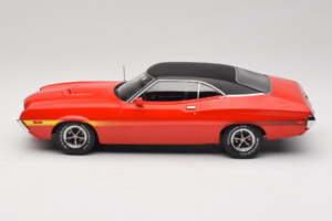 Ford Gran Torino Sport Rosso IXO 1:18 18CMC263 Pressofusione — immagine 3 di 6