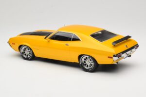 Ford Gran Torino Sport Giallo IXO 1:18 18CMC186 Pressofusione — immagine 5 di 6