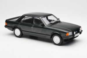 Ford Granada Mk2 2.8 Injection Verde Scuro MCG 1:18 MCG18263 Pressofusione — immagine 4 di 6
