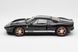 Ford GT Nero Con Strisce Bianche AUTOart 1:18 73023 Pressofusione — immagine 4 di 8