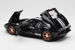 Ford GT Nero Con Strisce Bianche AUTOart 1:18 73023 Pressofusione — immagine 5 di 8