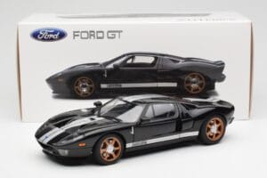 Ford GT Nero Con Strisce Bianche AUTOart 1:18 73023 Pressofusione — immagine 8 di 8