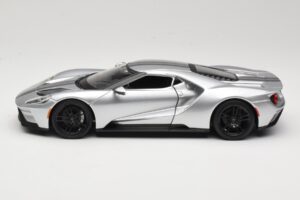 Ford GT Argento Maisto 1:18 31384 Pressofusione — immagine 4 di 8
