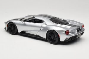 Ford GT Argento Maisto 1:18 31384 Pressofusione — immagine 7 di 8