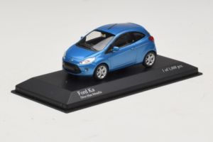 Ford Ka Blue Metallic Minichamps 1:43 400088202 Pressofusione — immagine 2 di 4