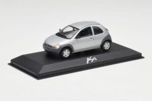 Ford Ka Mk1 Grigio Argento Minichamps 1:43 130248 Pressofusione — immagine 2 di 4