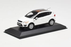 Ford Kuga Mk1 Bianco Minichamps 1:43 KUGA001 Pressofusione — immagine 2 di 4