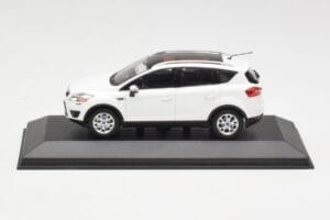 Ford Kuga Mk1 Bianco Minichamps 1:43 KUGA001 Pressofusione