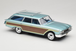 Ford Country Squire Blu MCG 1:18 MCG18049 Pressofusione — immagine 4 di 6